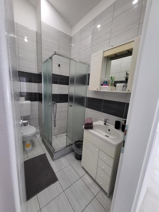 Purple Rooms Mostar Luaran gambar